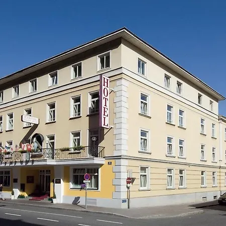 Hotel Goldenes Theater