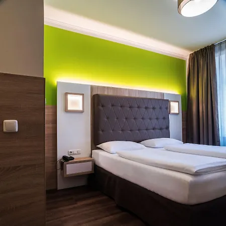 Theater Hotell