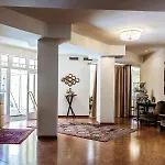 Theater Hotel